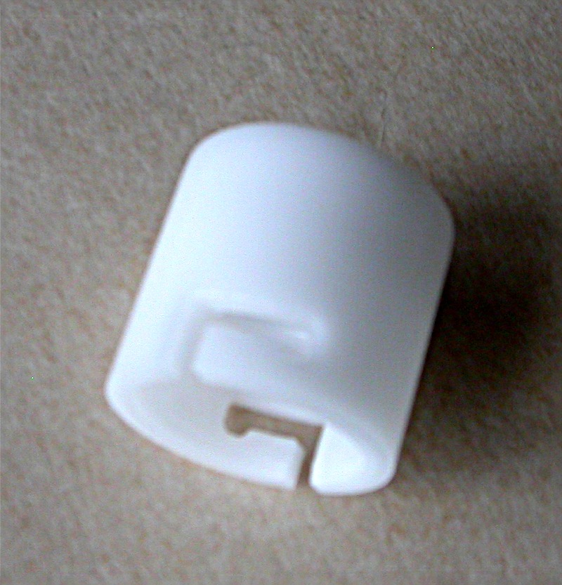 Násadec-šroubení pro lahev dezinfekčního roztoku