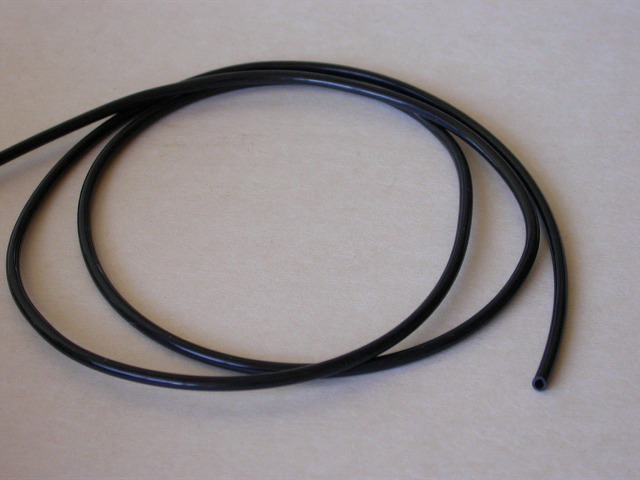 Hadička PUR 1,7/2,7 čer