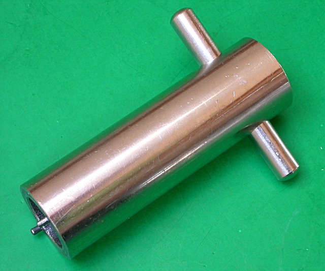 Klíč - plivátková mísa