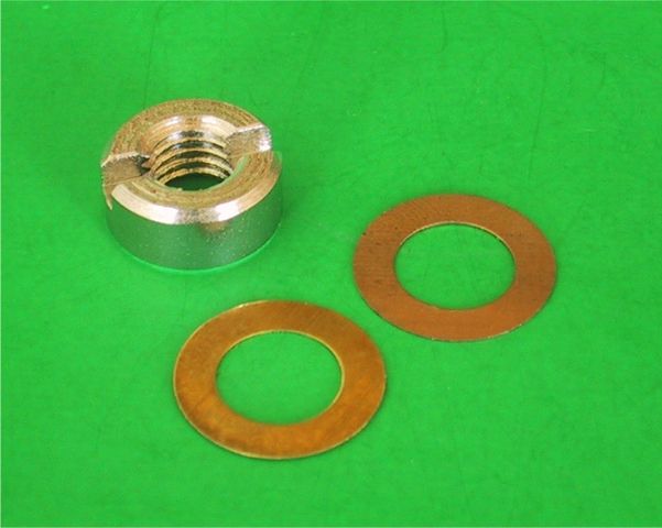 Matice M10 levý závit