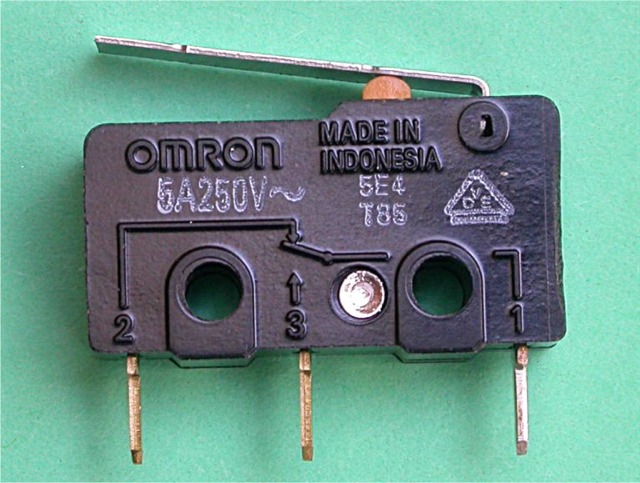 Mikrospínač OMRON SS-5GLD