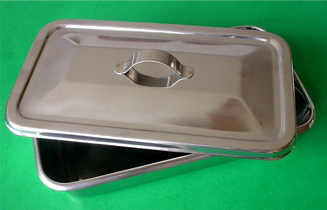 Miska na nástroje s víkem a držadlem U011